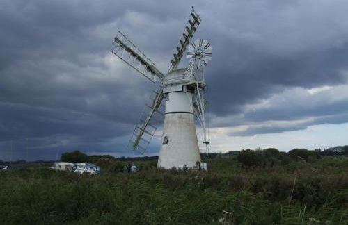 Charming Woodland Lodge 2 person 1 bedroom - Foto 27