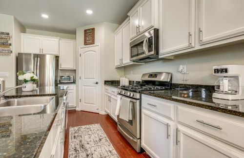 7 Mi to Dtwn Home with Fenced Yard in Roseville! - Foto 12