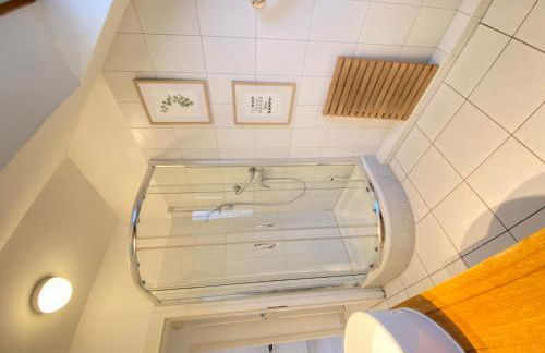 Apartment mit Stellplatz mitten im Grünen by Interhome - Foto 6