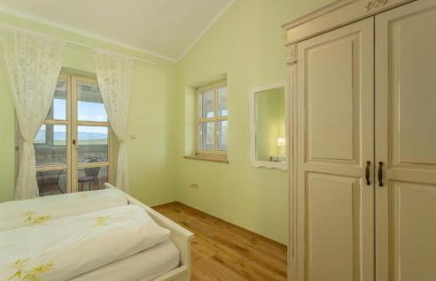 Stunning Home In Malinska With Wifi - Photo 33