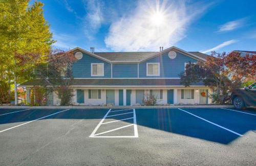 Spacious Garden City Townhome with Lake Views! - Photo 30