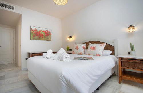 Precioso ático con piscina en Marbella - Foto 17