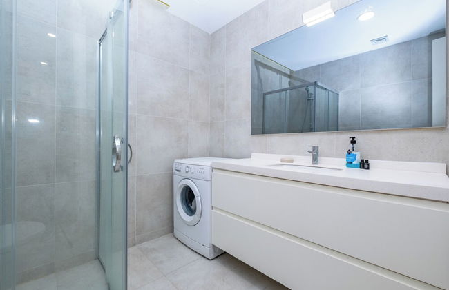 lUX RESIDENCE IN HIGH FLOOR - Photo 19