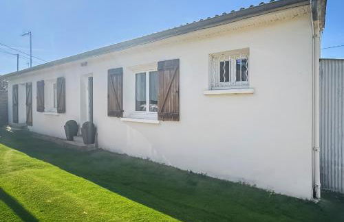 Maison Au Calme à 5min du Futuroscope - Foto 24