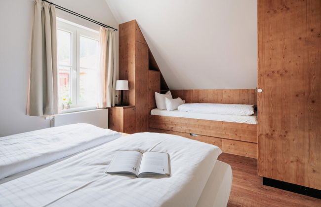 Semi-detached Houses, Turf House - Photo 22