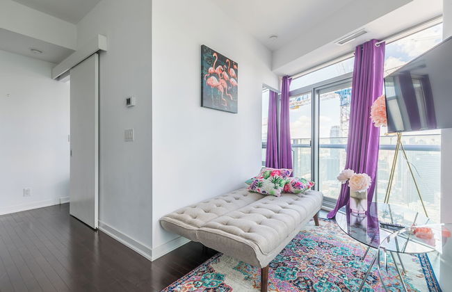 Maple Leaf Square - Photo 33