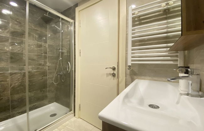 Stylish and Centrally Located Flat in Sisli - Foto 16