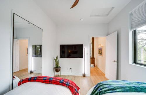 Modern Cabin Living! Mtn-View Gem in Munds Park - Foto 15