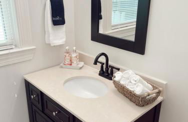 Luxury Home near South Historic District - Foto 18