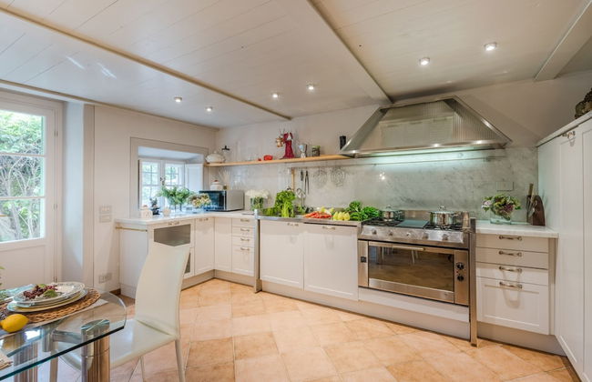 La Chiesetta an Antique Church With Pool - Photo 12