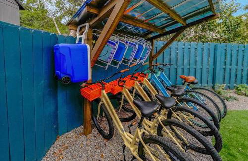 Cold Plunge Outdoor Shower Bike to Shem Creek - Photo 44