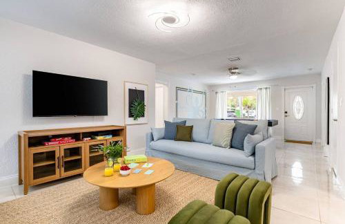 Central 3BD wPool and Covered Patio 10 min to FLL - Foto 8