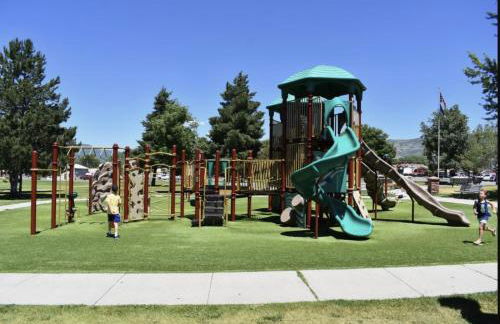 Heritage House-Skiing close,Walk to Main St,Roomy - Foto 57