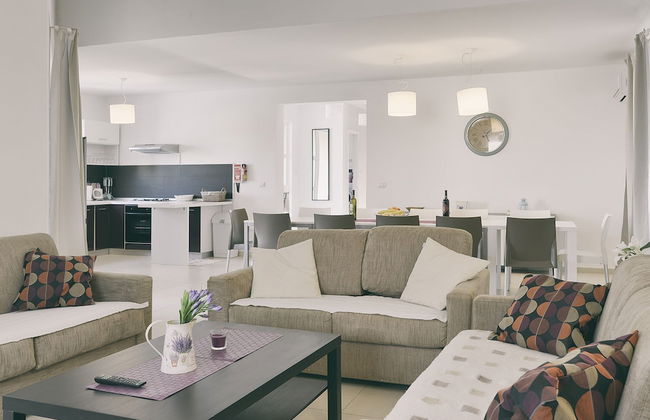 Luxurious Villa with Sauna & Hot Tub in Žminj - Foto 9