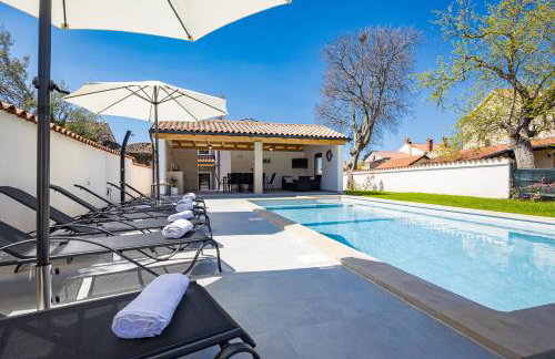 Nola Istria - Foto 2