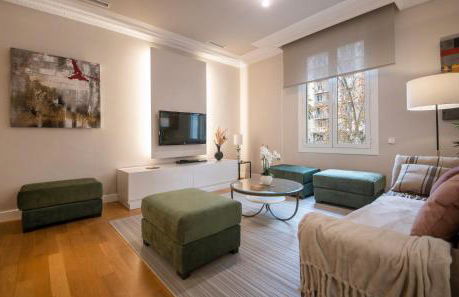 You Stylish Diagonal Apartments - Photo 16