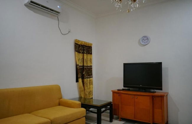 Mri Homestay Sg Buloh - 3 Br House Ground Floor With Centralised Private Pool - Foto 15