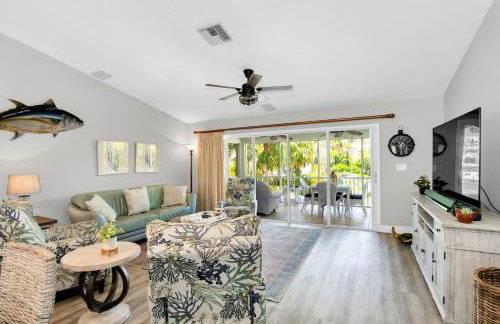 Waterfront Luxury Home With Pool And Boat Dock 3 Bedroom Home by RedAwning - Foto 27