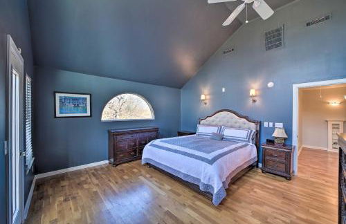 Grand Tulsa Getaway with Private Pond, Dock and Deck - Foto 22