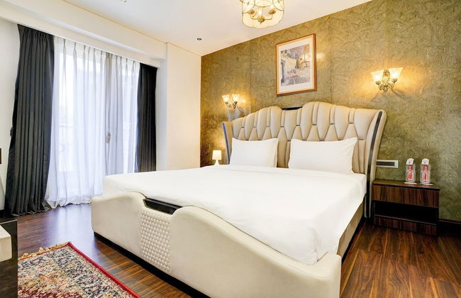 Luxury Elegance at Magarpatta City Pune - Foto 19