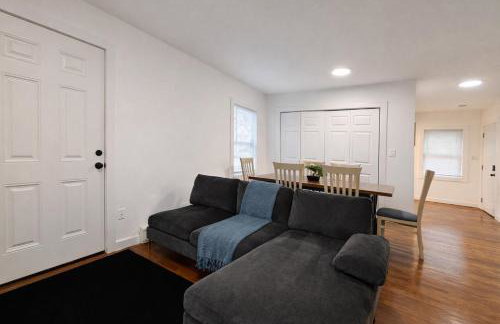 Cozy Near Boston with Outdoor Space - Foto 11