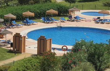 2 bedroom Penthouse with a private 360 rooftop terrace with sea and mountain views - Photo 18