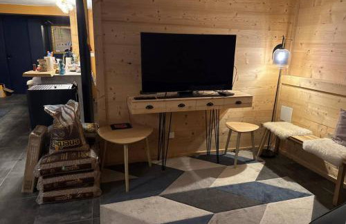 Maison Familiale Style Chalet - Centre village - Foto 43