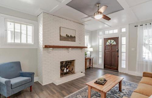 Modern Cottage on Michigan - Photo 9