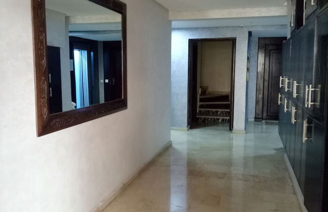 Apartment With Terrace - Photo 45