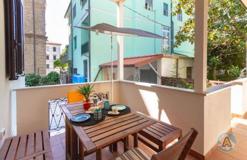 Lungomare centrale di Silvi con parcheggio privato - Foto 13