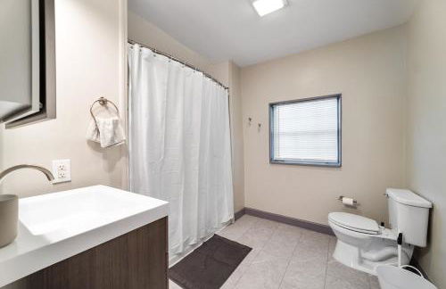 Bamboo Retreat- Private Parking -New Reno -Central - Foto 31