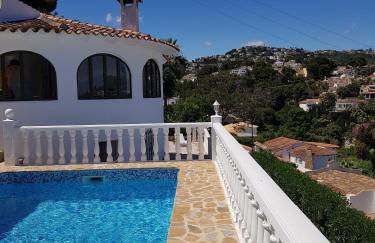 Renovierte Villa mit privatem Pool fußläufig zum Meer - Foto 32