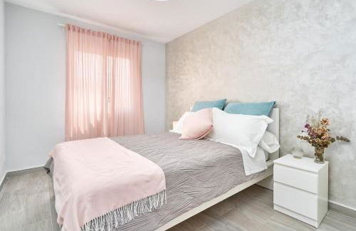 Beachside Bliss - Photo 16