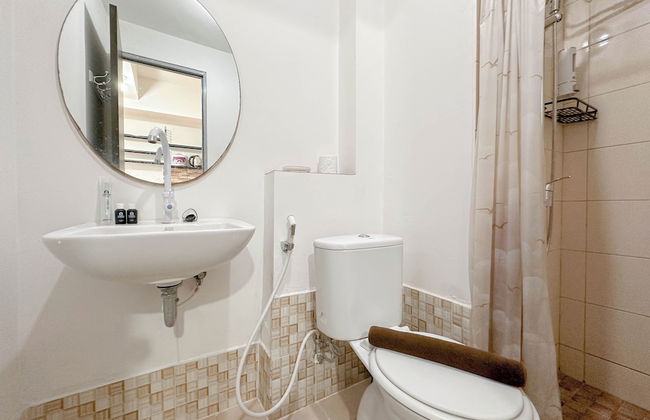 1Br Spacious And Vibrant At Tamansari Prospero Apartment - Foto 14