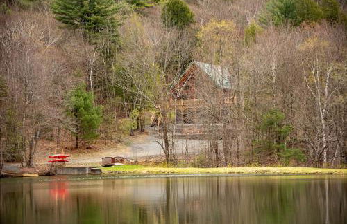 Luxury Log Cabin Lakefront, Game room & Fire Pit, - Foto 22