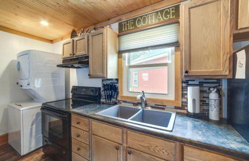 Lakefront Cottage with Deck Near Indiana Beach! - Foto 12