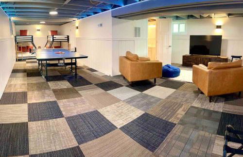 UncleLarry's Lake Place, Sleeps 10 & Hot Tub - Foto 12