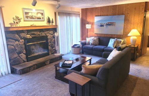New! Crystal Pines - Lovely Crystal Mountain Cabin - Foto 17