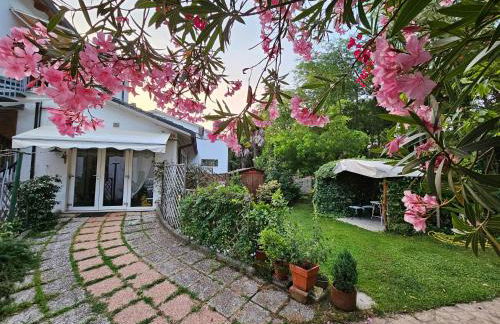 Charming house in Marina di Ravenna with fenced garden - Foto 3