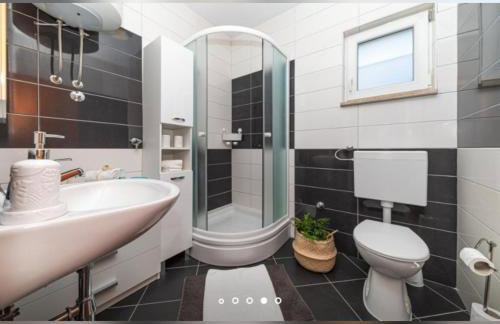 Holiday home Petra - Photo 24