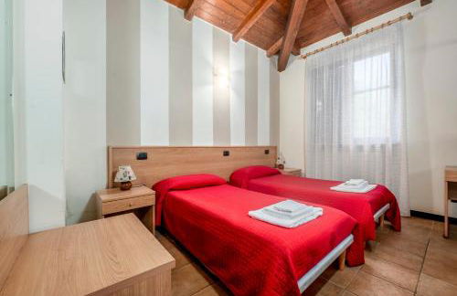 336 - Residence Montebello Monolocale D, Relax nel verde con Piscina - Foto 4