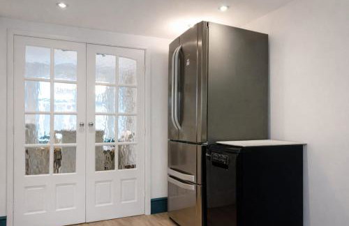 Cosy Coastal Townhouse 10-Min-Drive to Beach - Foto 17