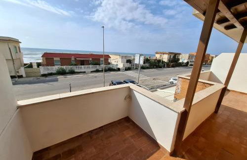 Sea & Beach front house Marina di Ardea - Foto 11