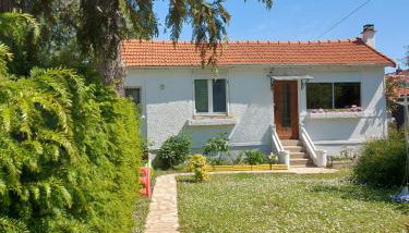 Maison d'hôtes de charme indépendante proche RER B - Foto 1, Garden