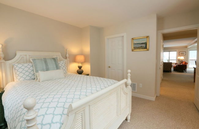 3BR Overlook at Topnotch - Photo 6