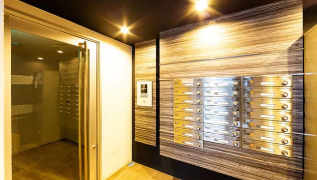 Entrada (vista interior)