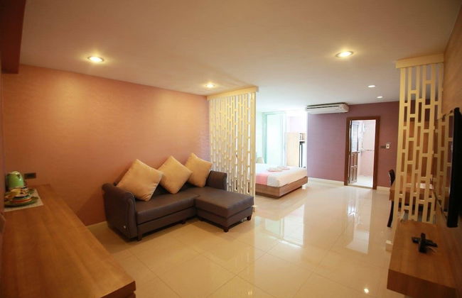 Pintree Service Apartment Pattaya - Foto 18