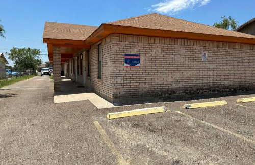 Chic & Cozy 2 bedroom - 1 bathroom - RATED BEST - Foto 36