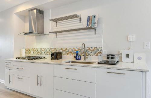 Walkable Baltimore Rowhouse with Fenced-In Patio! - Foto 11