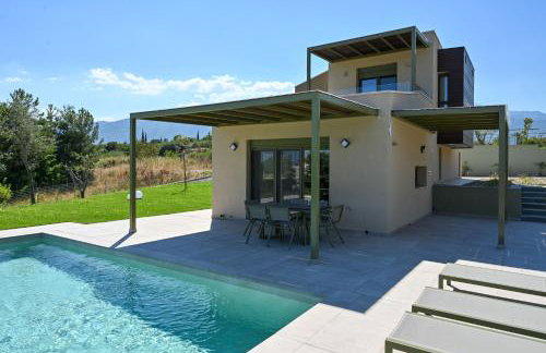 Montamar Olympus Villas - Photo 9